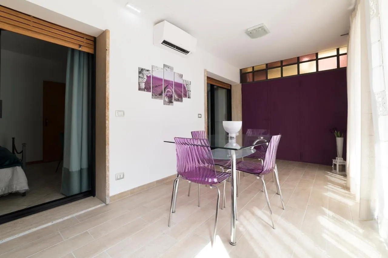 Apartment Ferienwohnung La Terrazza Sull'Africa CTA